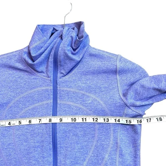 Lululemon In Stride Jacket - Picture 13 of 14